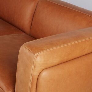 canape-sheffield-maison-du-monde-8211-4-places-8211-cuir-camel-038-chene-3