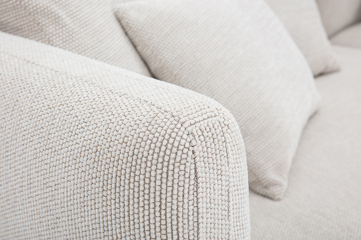 Canapé Iglesias 4 Places Velours Beige Miliboo