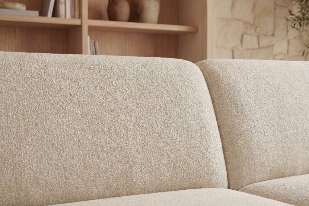 Ivy Beige Casanova Paris vue 3