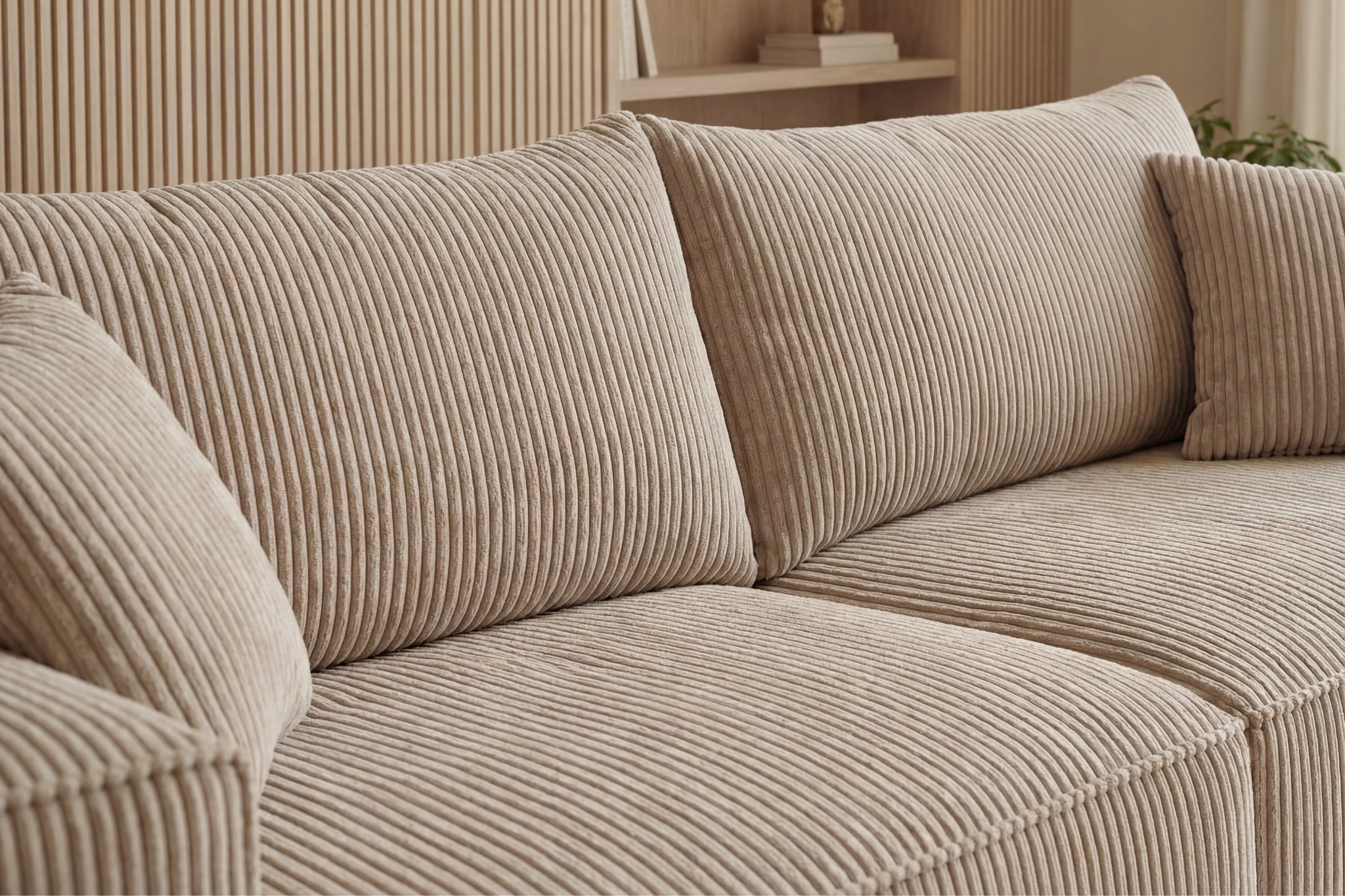 Romeo Beige Casanova Paris vue 3